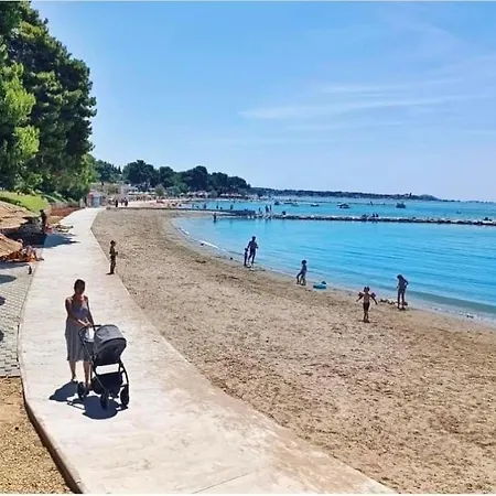 Garden * Sveti Filip i Jakov