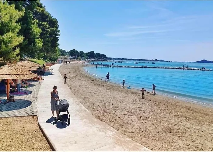 Garden * Sveti Filip i Jakov